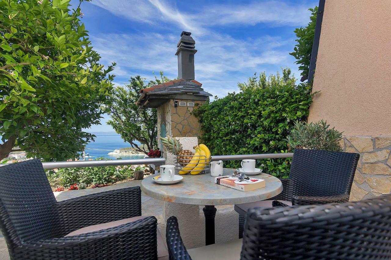 Villa Sukara Makarska Buitenkant foto